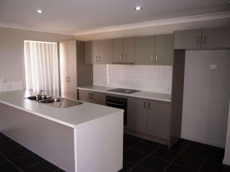 32 Wongabel Close, Waterford QLD 4133