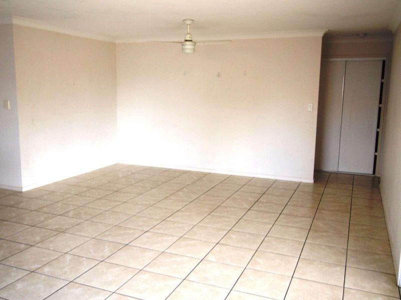 8 Highfields Court, Loganlea QLD 4131