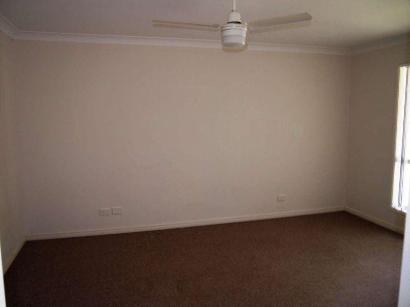 8 Highfields Court, Loganlea QLD 4131