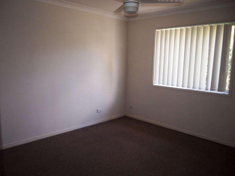 8 Highfields Court, Loganlea QLD 4131