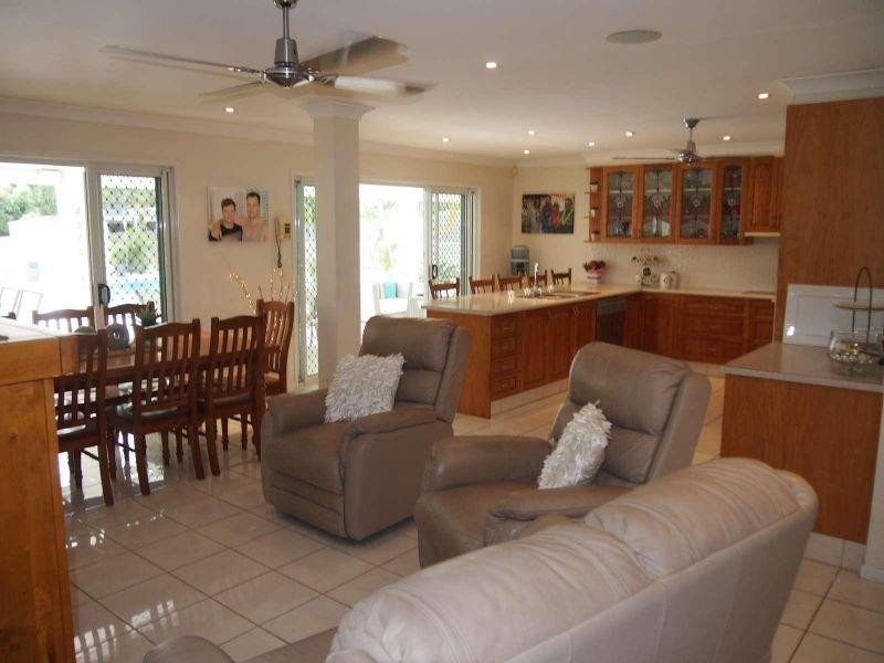 17 Oleander Street, Daisy Hill QLD 4127