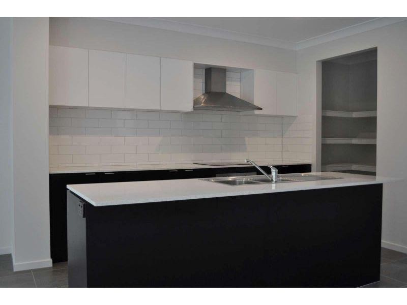 138 Wondall Road, Manly West QLD 4179