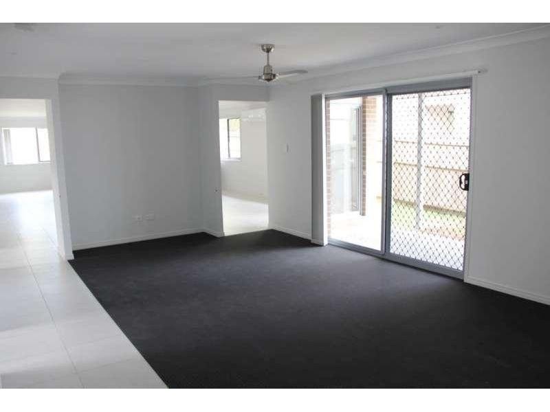 6 Mindy Court, Shailer Park QLD 4128