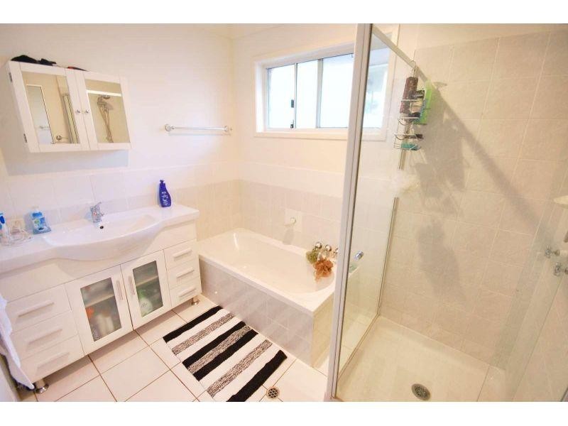 18/112 18 Hillside Crescent, 112 Foxton Street, Seven Hills QLD 4170
