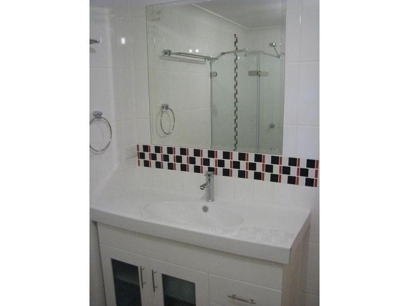 127b Messines Ridge Road, Holland Park QLD 4121