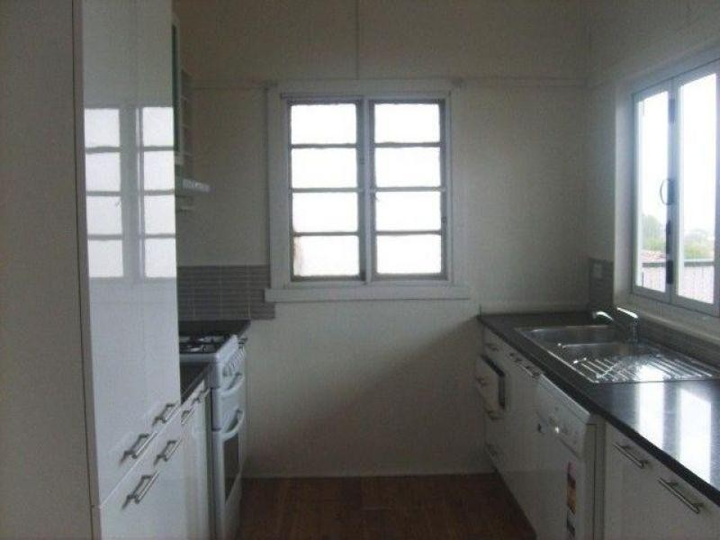 56 Bracken Street, Moorooka QLD 4105