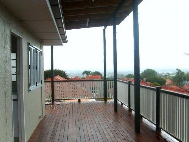 56 Bracken Street, Moorooka QLD 4105