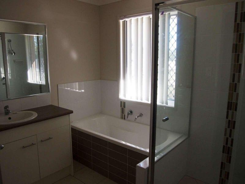 17 Wongabel Close, Waterford QLD 4133