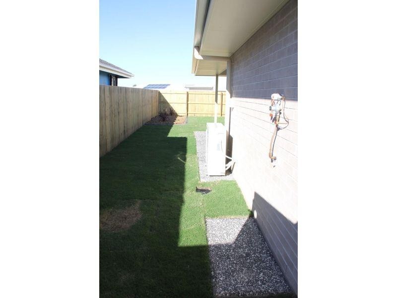 21 South Quarter Drive, Loganlea QLD 4131