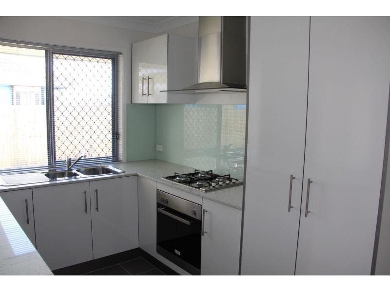 21 South Quarter Drive, Loganlea QLD 4131