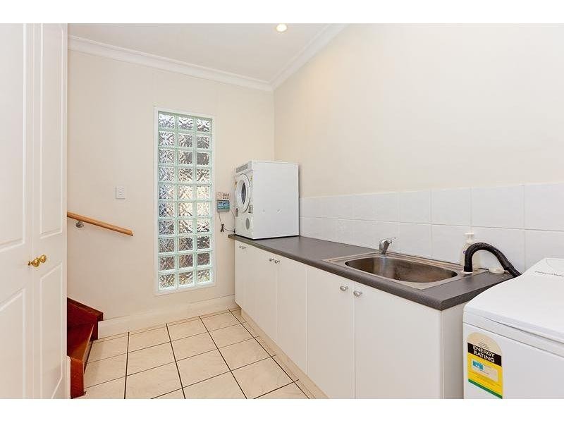 172 Park Road, Woolloongabba QLD 4102