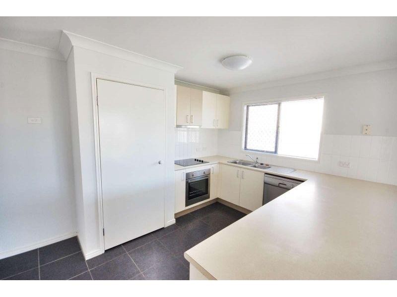 23 Crestlea Street, Victoria Point QLD 4165