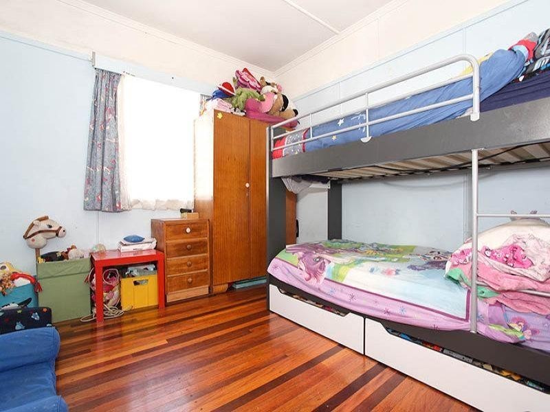 120 Ridge Street, Greenslopes QLD 4120