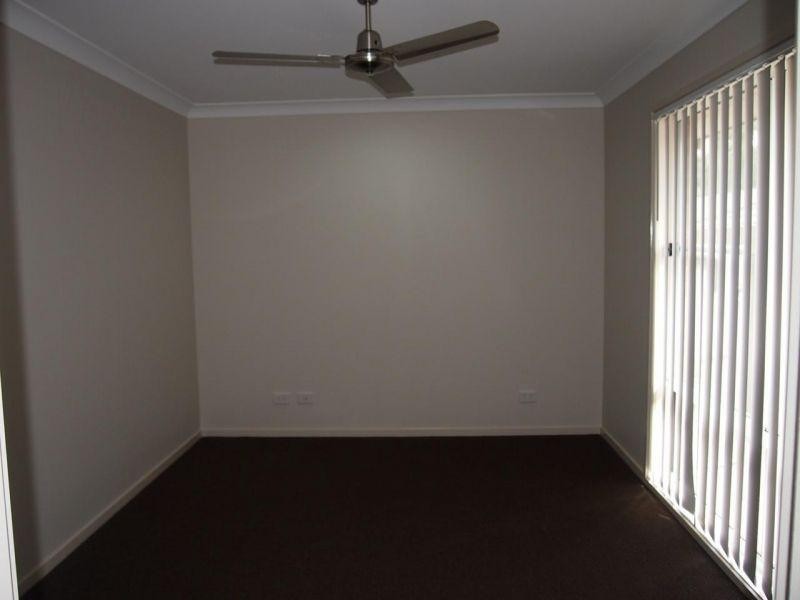 18 Wongabel Close, Waterford QLD 4133