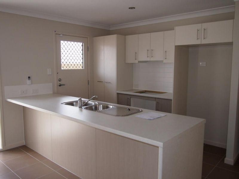 18 Wongabel Close, Waterford QLD 4133