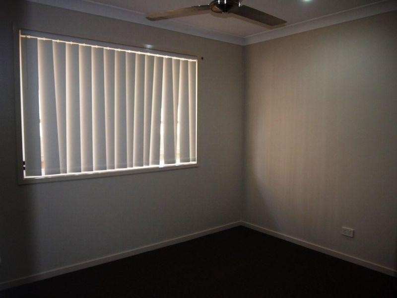 18 Wongabel Close, Waterford QLD 4133