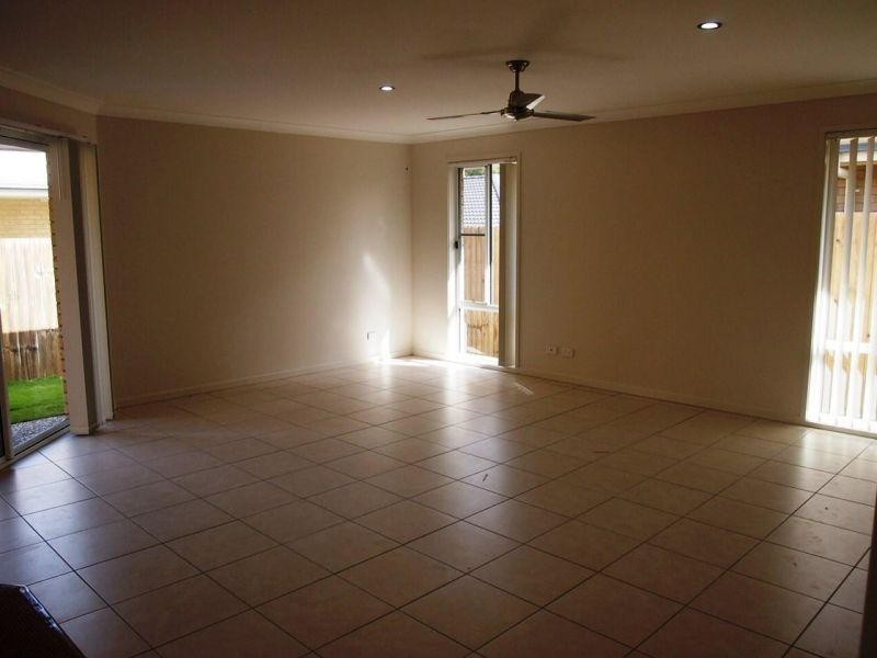 30 Wongabel Close, Waterford QLD 4133