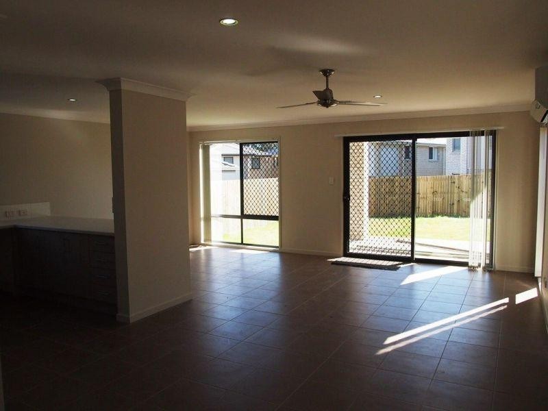 11 Wongabel Close, Waterford QLD 4133