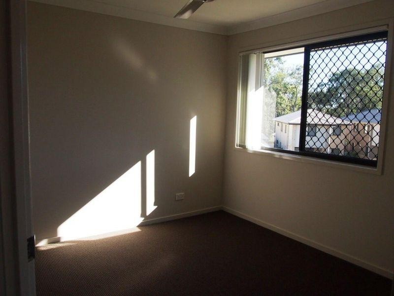 11 Wongabel Close, Waterford QLD 4133