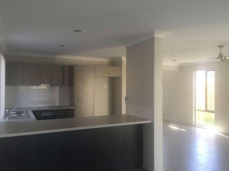 14 Wongabel Close, Waterford QLD 4133