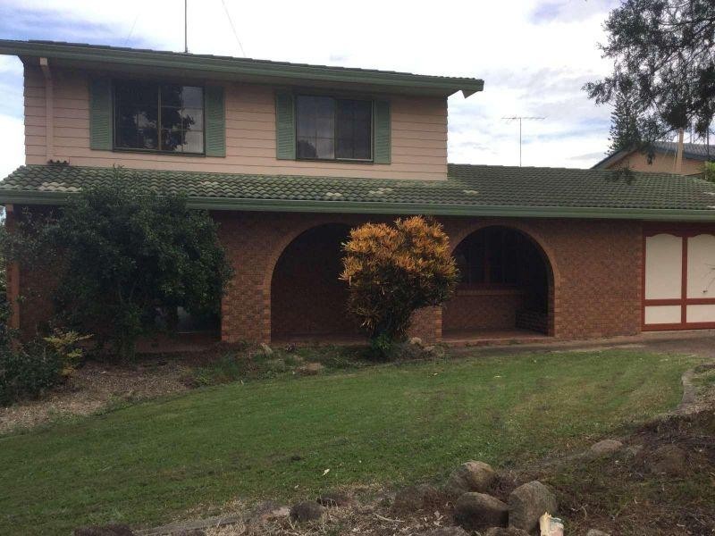 389 Pine Mountain Rd, Mansfield QLD 4122