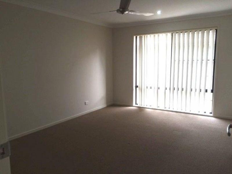 16 Oasis Court, Marsden QLD 4132