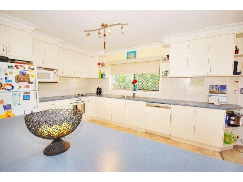 5 Chiniala Street, Mansfield QLD 4122