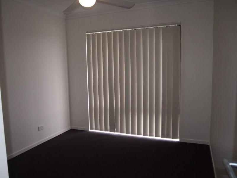 1/22 Kurgan Lane, Yarrabilba QLD 4207