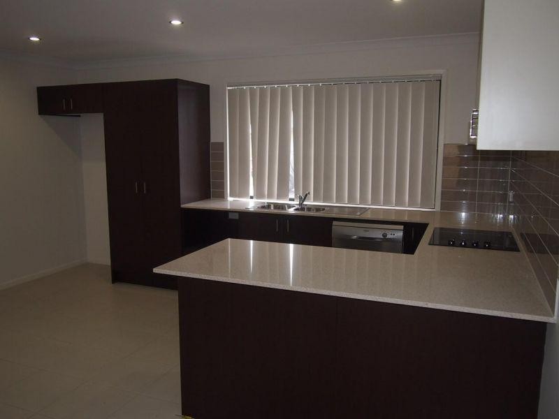 1/22 Kurgan Lane, Yarrabilba QLD 4207