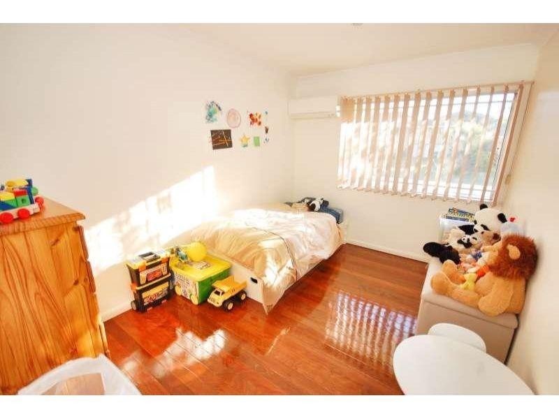 12 Harlock Street, Moorooka QLD 4105