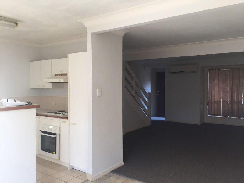 11/16 Ewing Road, Logan Central QLD 4114