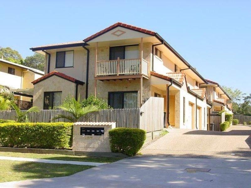 2/95 Cambridge Street, Carina Heights QLD 4152