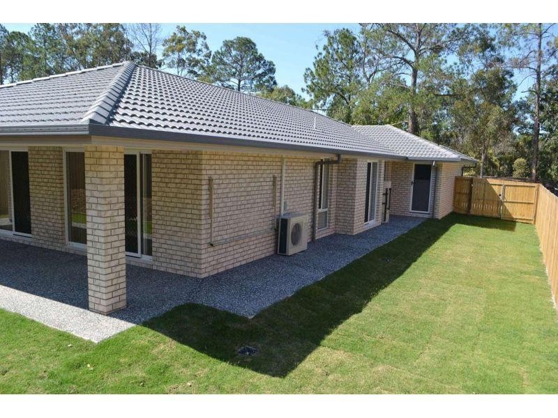 17C Spruce Street, Loganlea QLD 4131