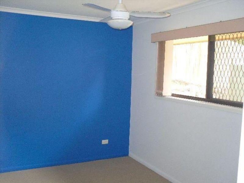 75 Bedivere Street, Carindale QLD 4152