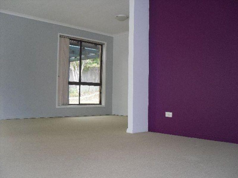 75 Bedivere Street, Carindale QLD 4152