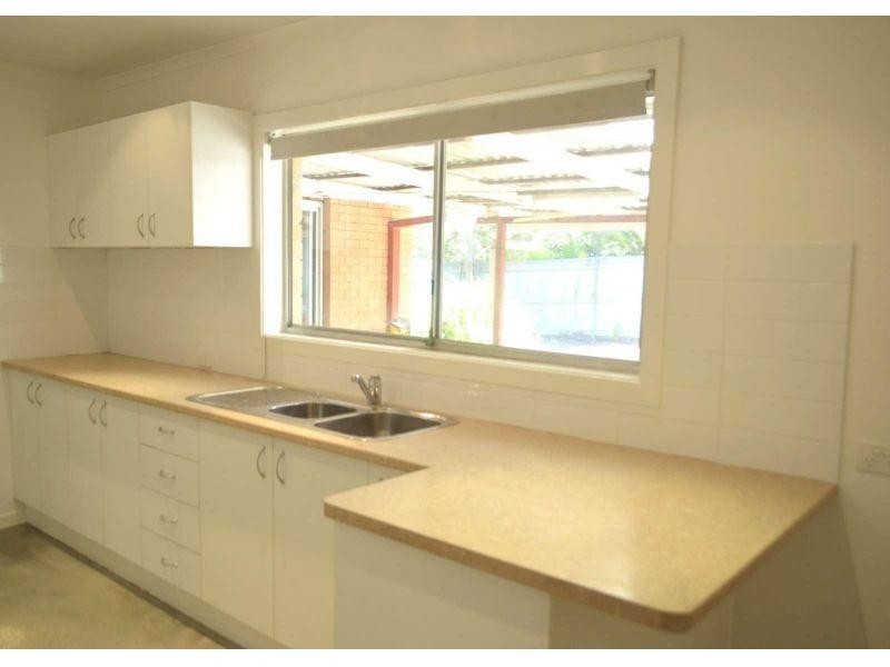 49 Atlantic Drive, Loganholme QLD 4129
