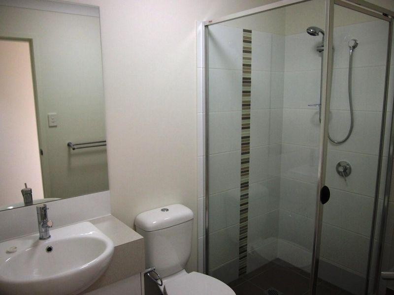 2/4 Tombay Court, Crestmead QLD 4132