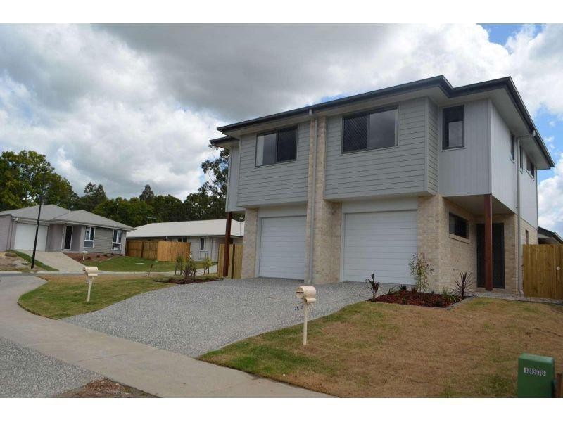 2/25 Sunstone Court, Logan Reserve QLD 4133