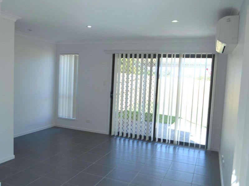 2/25 Sunstone Court, Logan Reserve QLD 4133