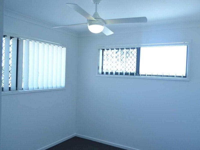 2/25 Sunstone Court, Logan Reserve QLD 4133