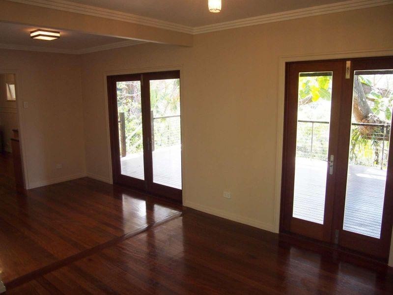 35 Galsworthy Street, Holland Park West QLD 4121