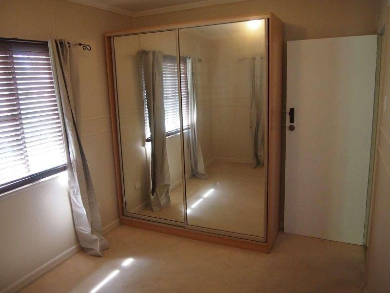 35 Galsworthy Street, Holland Park West QLD 4121