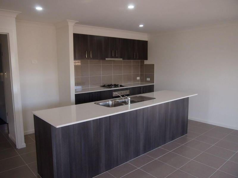 6 Tasker Street, Yarrabilba QLD 4207