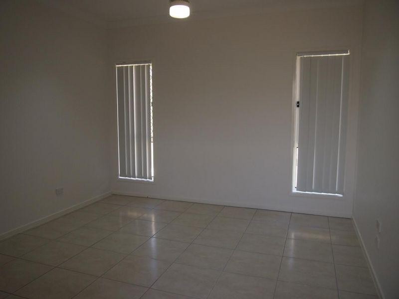 13 Waheed Street, Marsden QLD 4132