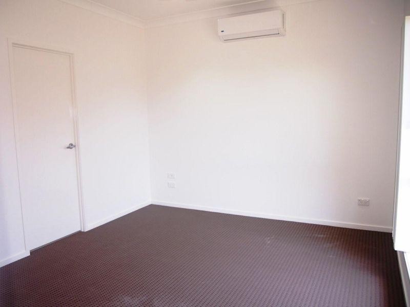 13 Waheed Street, Marsden QLD 4132