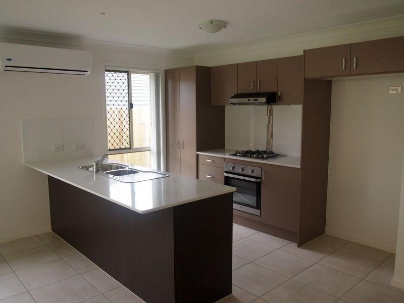 16 Nevron Drive, Bahrs Scrub QLD 4207