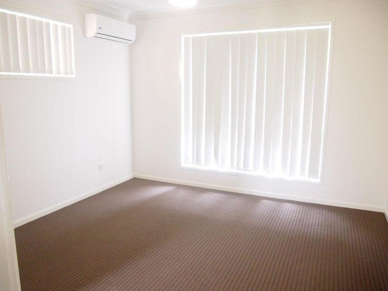 16 Nevron Drive, Bahrs Scrub QLD 4207