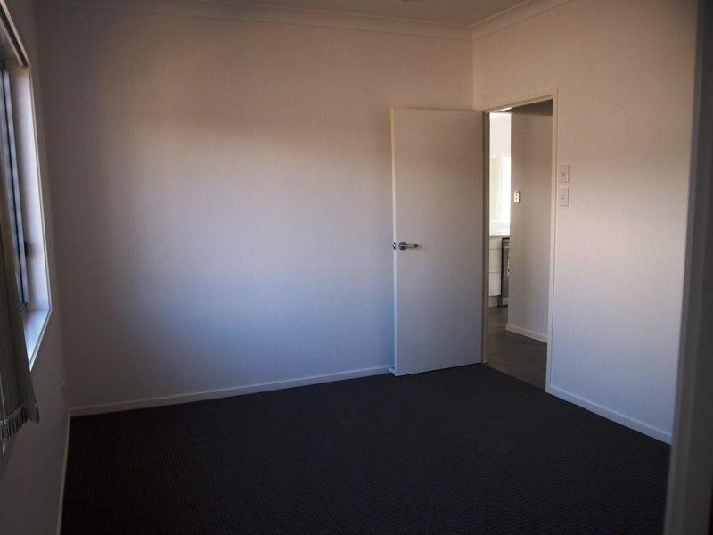 11 Waheed Street, Marsden QLD 4132