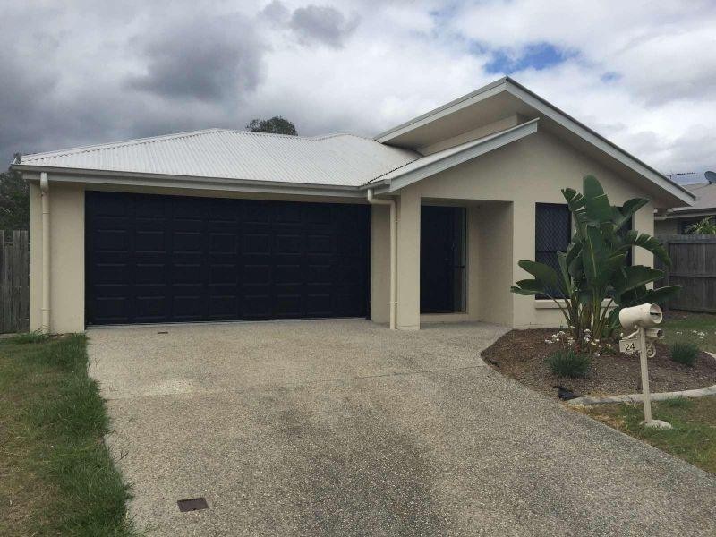 24 Stoneleigh Way, Holmview QLD 4207