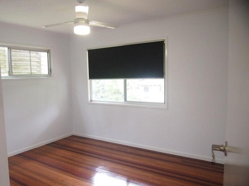 10 Arnold Street, Shailer Park QLD 4128